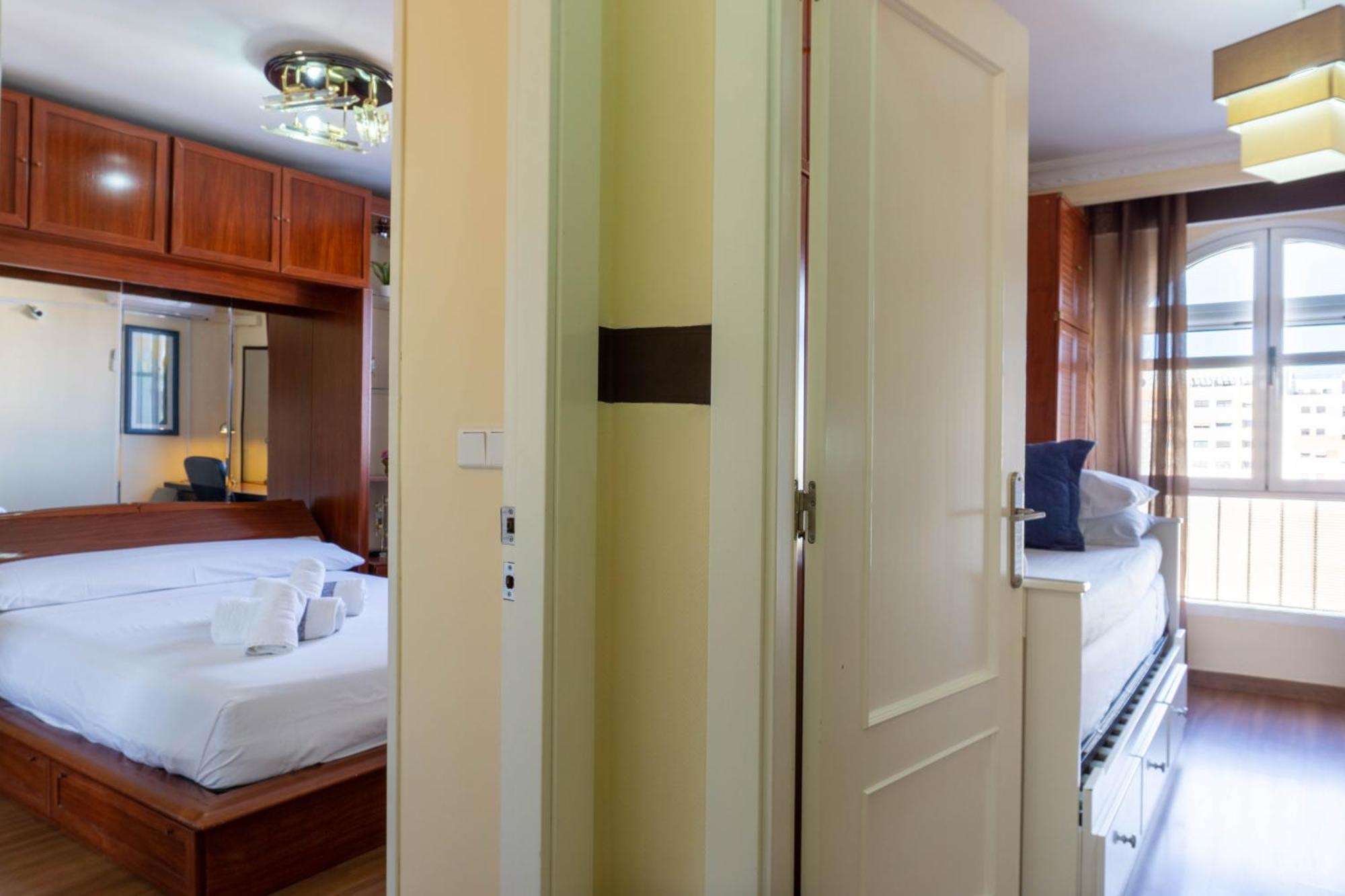 Apartment Aconte Málaga Eksteriør billede